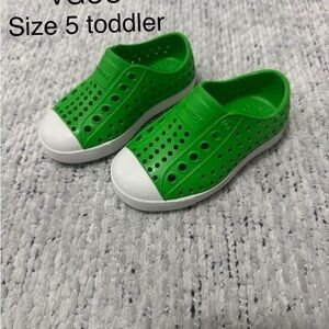 Native Shoes Kids Green Water Shoes